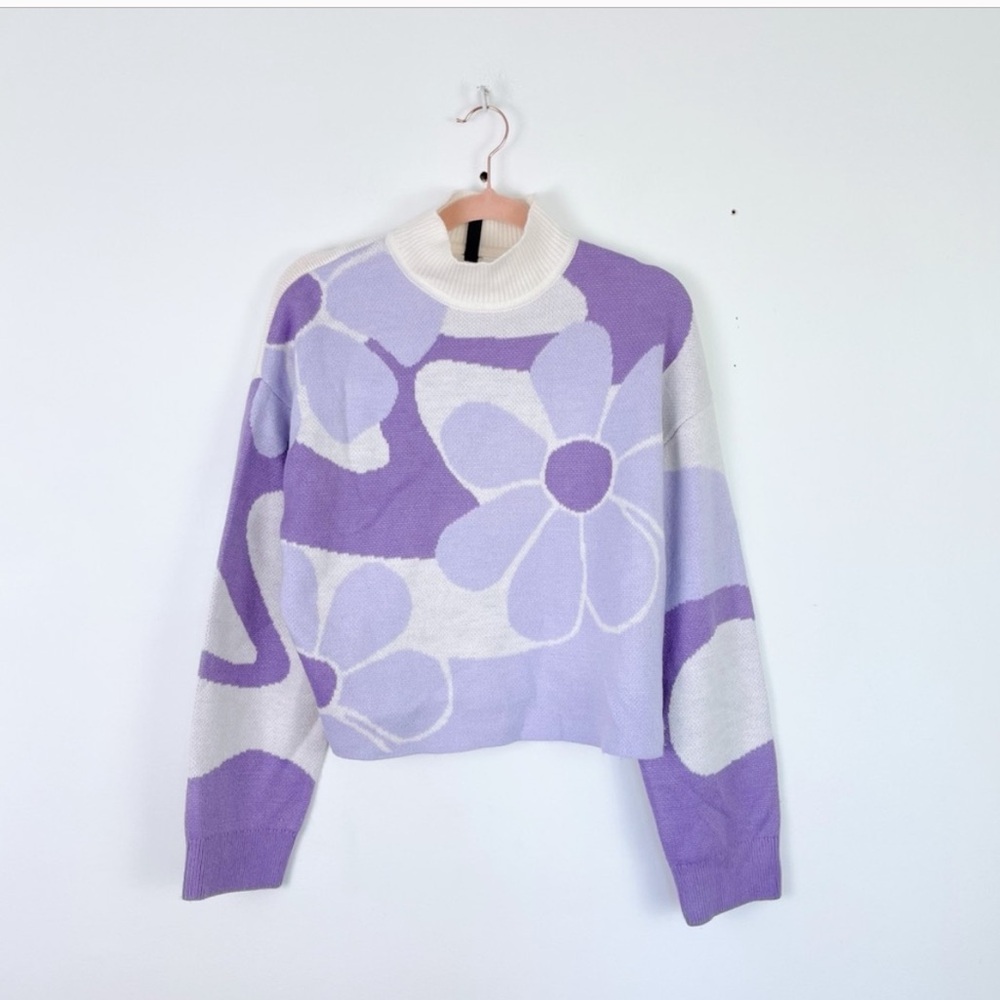 H&M Cropped Sweater